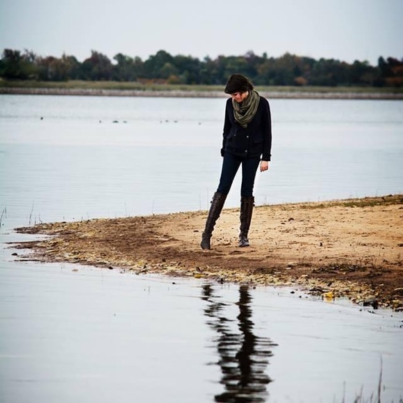 Meet your Posher, Melanie - Picture 3 of 7